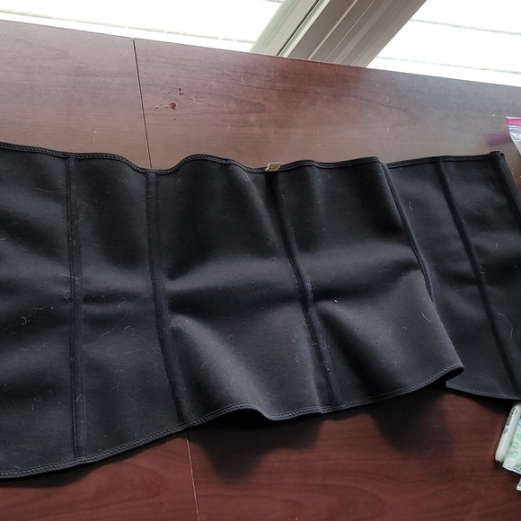 Black Waist Trainer Size M/L - Picture 3 of 3
